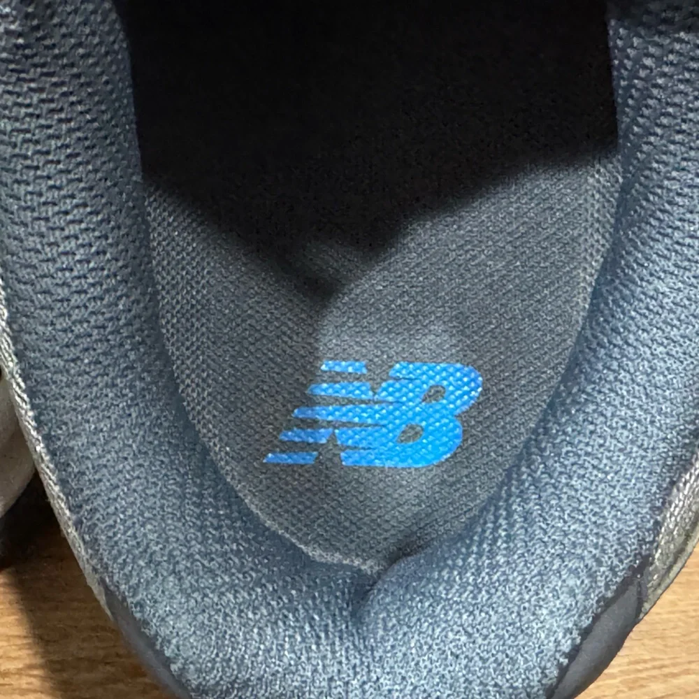 New Balance 1540v3 - Men's Athletic Shoe Size 9.5 - Picture 11 of 11